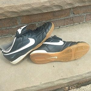 NIKE indoor soccer cleats